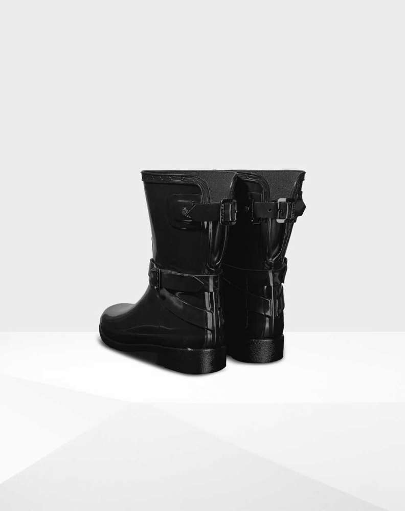 Women's Hunter Refined Slim Fit Gloss Wellington Short Rain Boots Black | US2386940